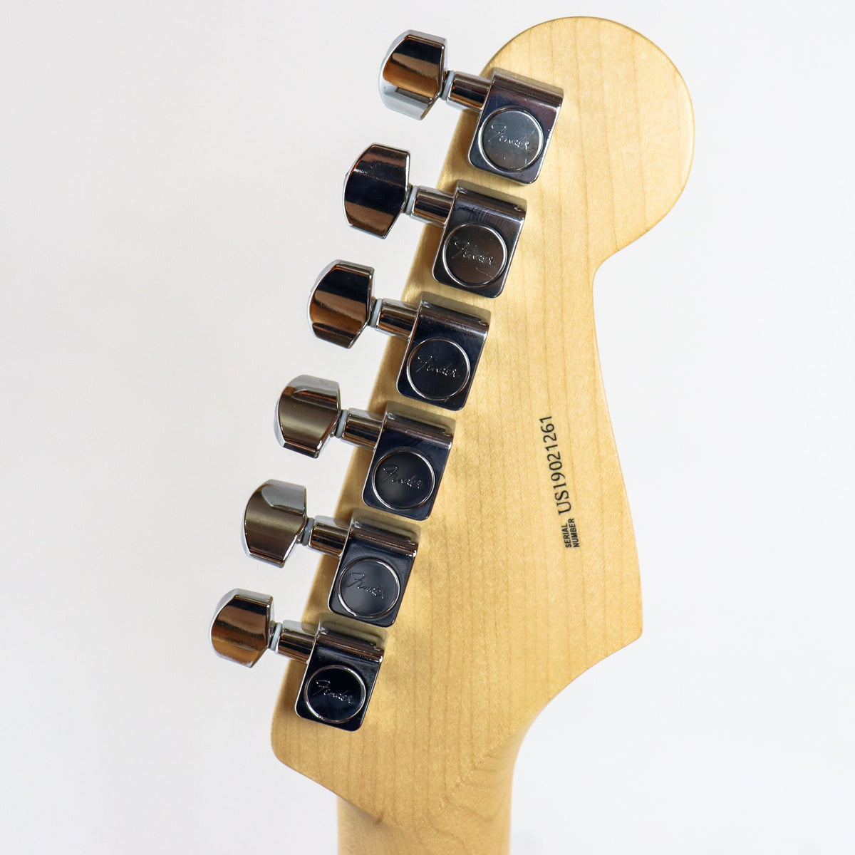 Fender American Professional Stratocaster Left-Handed 3 Tone Sunburst