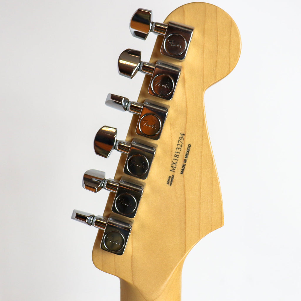 Fender Player Stratocaster Left-Handed Maple Neck 3 Tone Sunburst