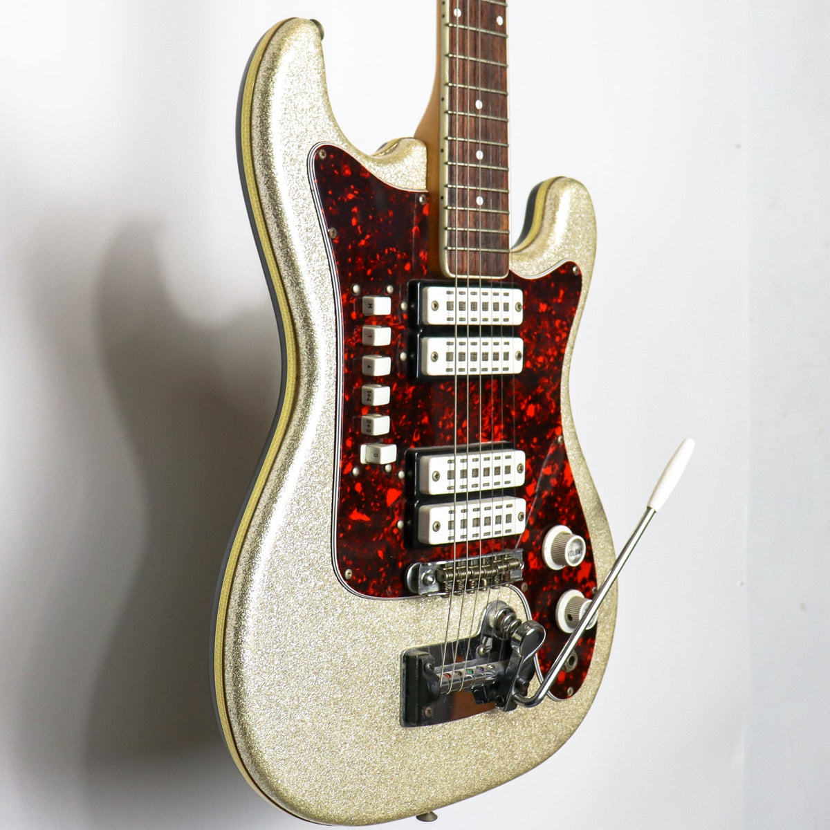 EKO 1960s Gold Sparkle 500 V4 Dot Inlay