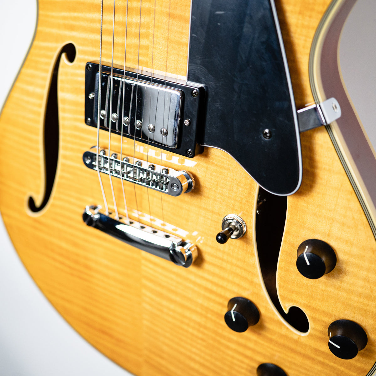 Comins GCS-1 in Blonde