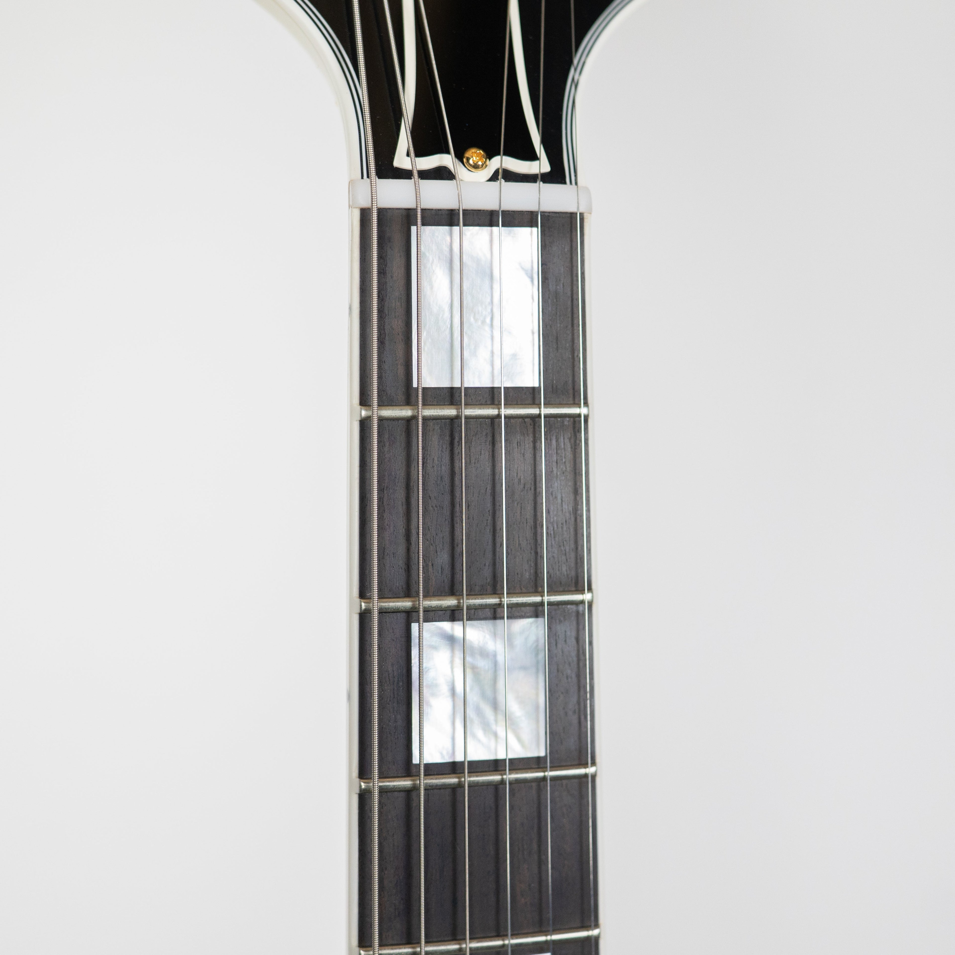 Gibson USED 2021 SG Custom 60th Anniversary Antique White Vibrola
