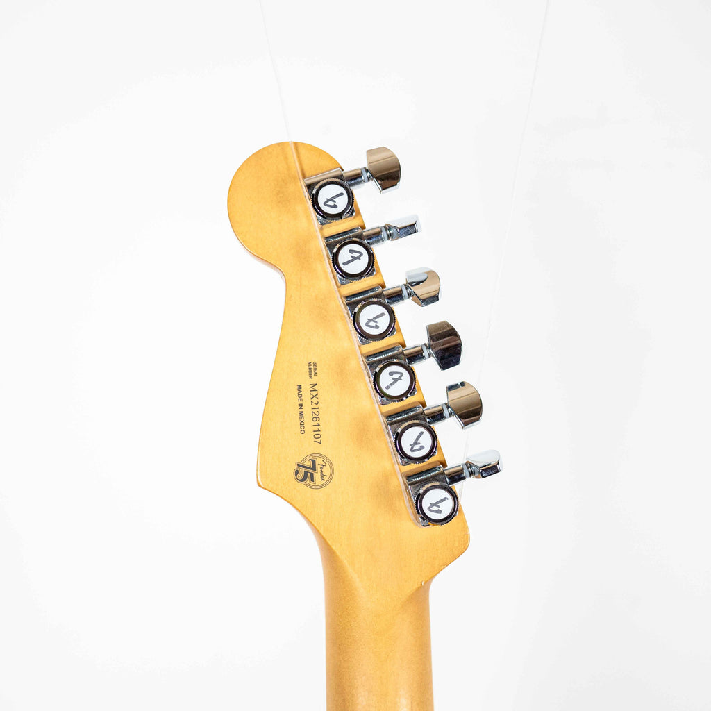 Fender Player Plus Stratocaster Tequila Sunrise, Maple Fingerboard